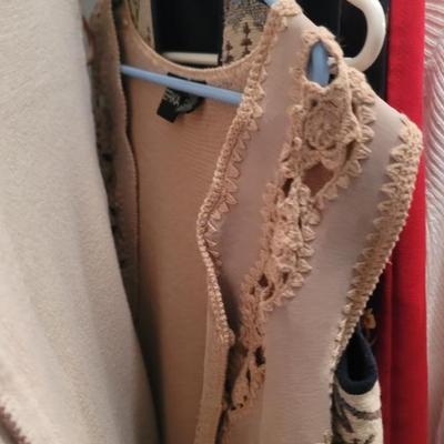 Sale Photo Thumbnail #385