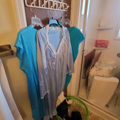 Sale Photo Thumbnail #450