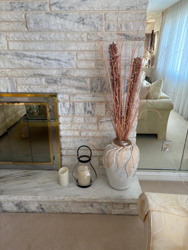 Sale Photo Thumbnail #17