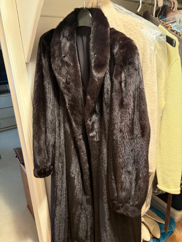 Sale Photo Thumbnail #10