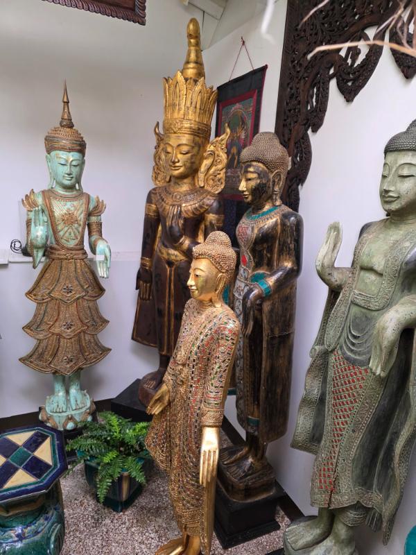 Sale Photo Thumbnail #11