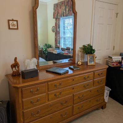 Sale Photo Thumbnail #179