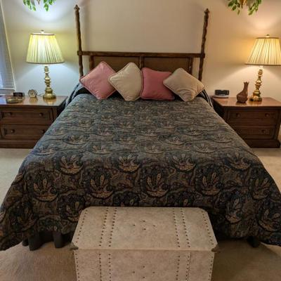 Sale Photo Thumbnail #360