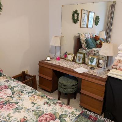 Sale Photo Thumbnail #307