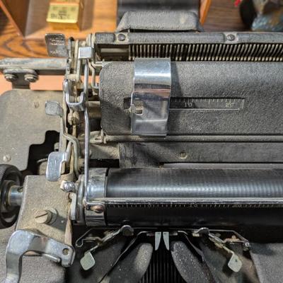 Sale Photo Thumbnail #334