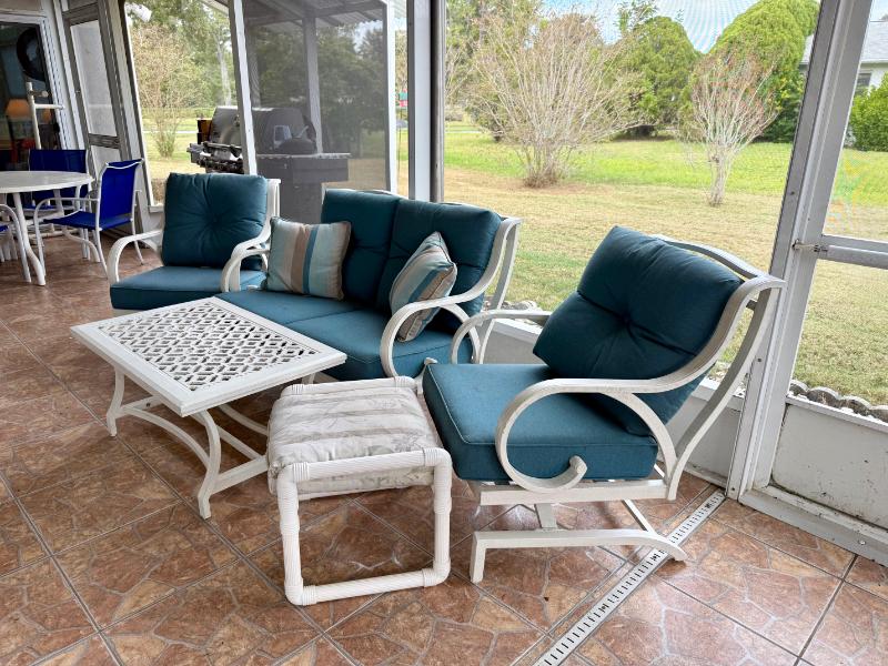 Sale Photo Thumbnail #11