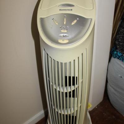 Sale Photo Thumbnail #101