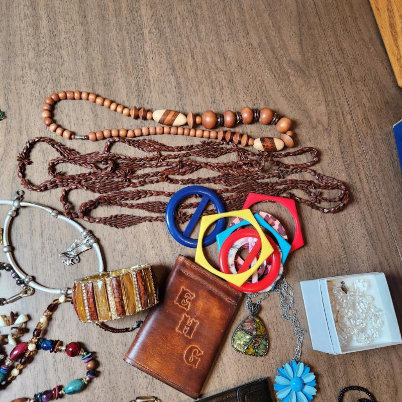 Sale Photo Thumbnail #958