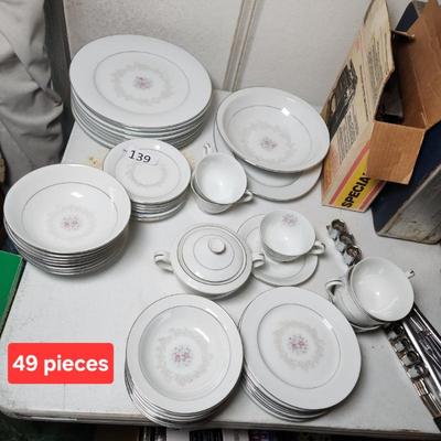 Sale Photo Thumbnail #410