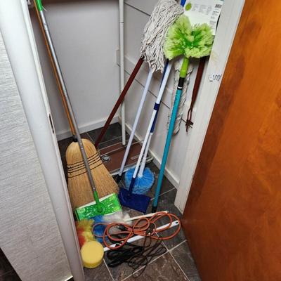 Sale Photo Thumbnail #322