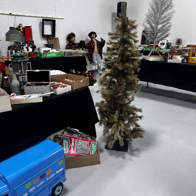 Sale Photo Thumbnail #87