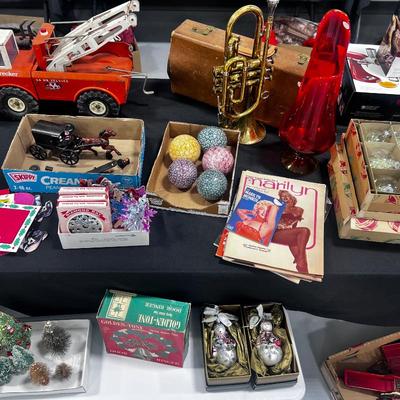 Sale Photo Thumbnail #100