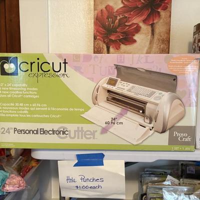 Sale Photo Thumbnail #2