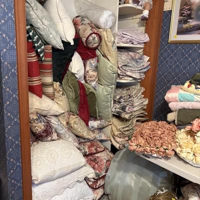 Sale Photo Thumbnail #107