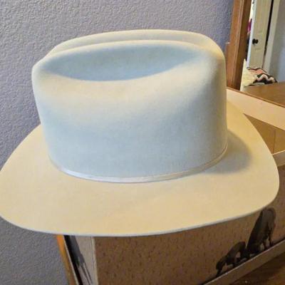 Bradford Men's Hat & Italian Leather Book Cover