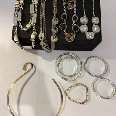 Necklace And Bracelet Collecton 