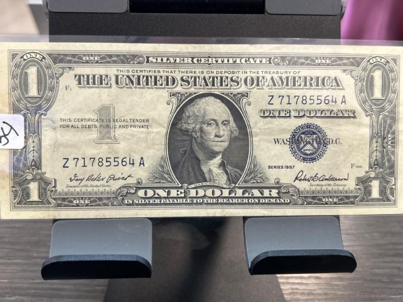 Sale Photo Thumbnail #107