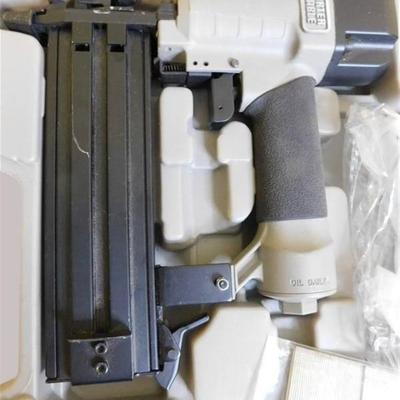 Sale Photo Thumbnail #195