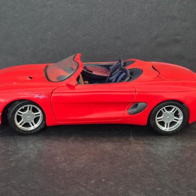 1:18  Die Cast Metal Maisto Mustang Mach III Convertible - No Box