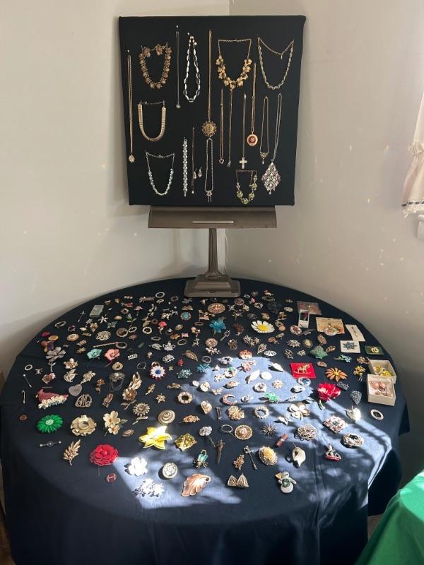 Sale Photo Thumbnail #13