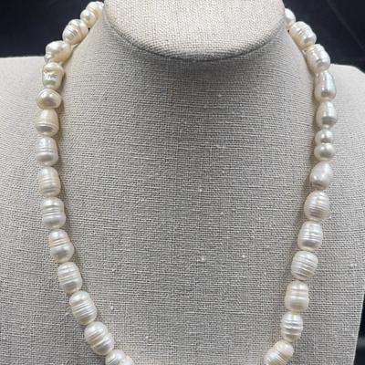 Natural Pearl Necklace