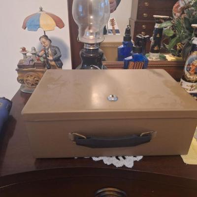 Sale Photo Thumbnail #66