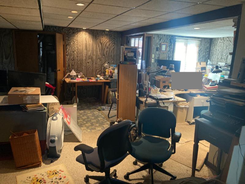 Sale Photo Thumbnail #13