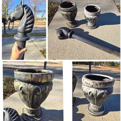Metal Horse Head Hitch & 2 Planters