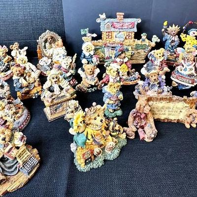 35 Pc Lot Of Boyd’s Bears Composite Figurines