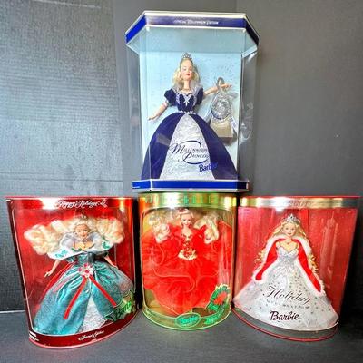 4 Holiday Barbies In Box