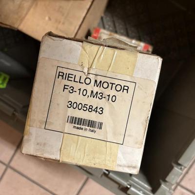 Sale Photo Thumbnail #275