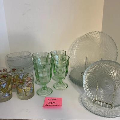Big Lot 24 Piece Glassware