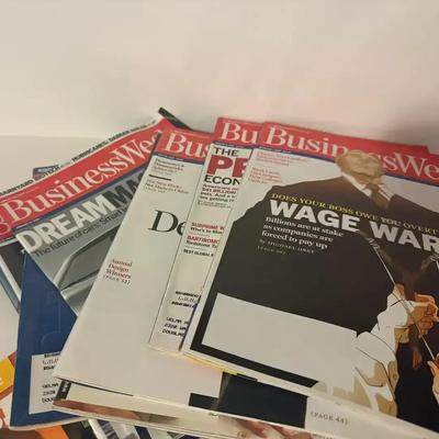 Mixed Lot Vintage Business Magazines 