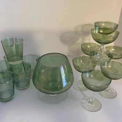 15 Piece Green Glassware