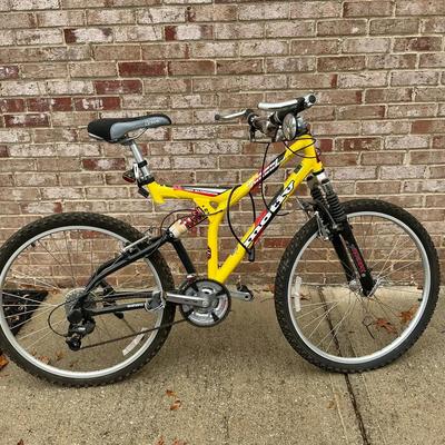 Motiv "Ground Pounder" Full Suspension Mountain Bike - 7005 Aluminum, Shimano 24-Speed