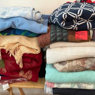 Large Lot Of Miscellaneous Blankets And Throws