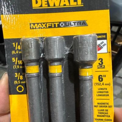 Sale Photo Thumbnail #212