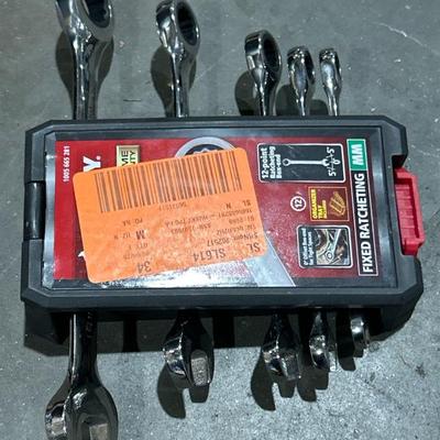 Sale Photo Thumbnail #73