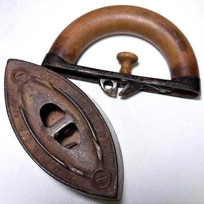 No 1 "Howell Co" Iron 