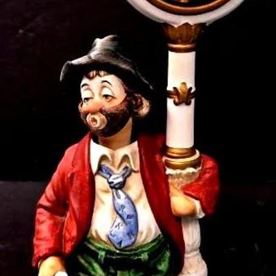 "Melody In Motion" Clockpost Willie Figurine 