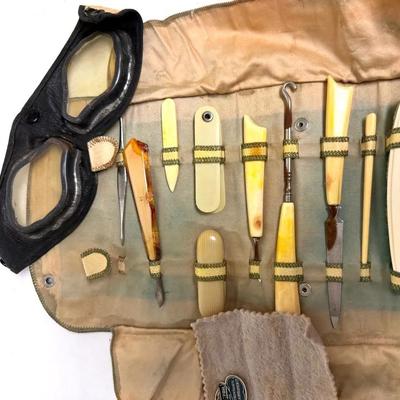 Fighter Goggles and Travel Manicure Set 