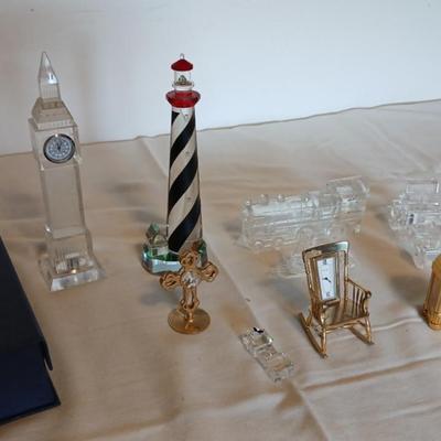Crystal Decor Collection with Small Novelty Clocks – Mixed Lot