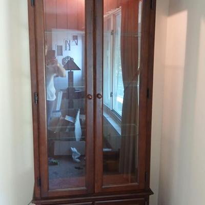 ORLEANS Furniture Solid Cherry Wood 3 Shelf Curio Cabinet 