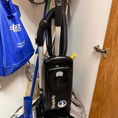 Sale Photo Thumbnail #86