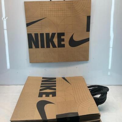 Sale Photo Thumbnail #409