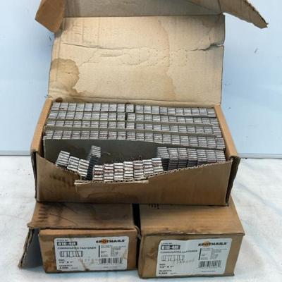 Sale Photo Thumbnail #596