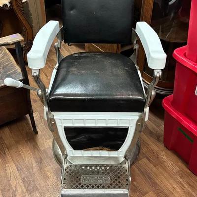 Antique F&F Koenigkramer Reclining & Lifting Barber Chair & Durham Duplex Razor Set