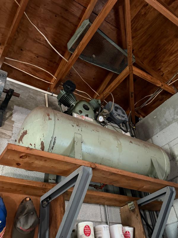 Sale Photo Thumbnail #31