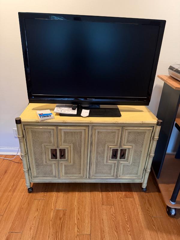 Sale Photo Thumbnail #43