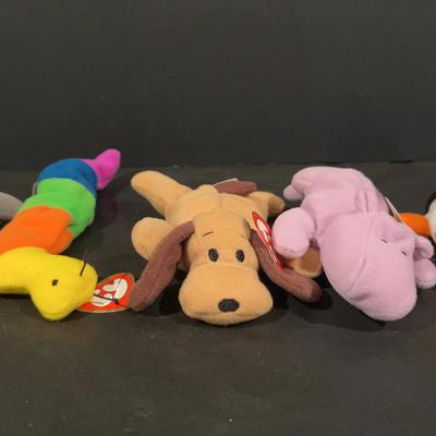 Teenie Beanie Babies Lot – Mel, Inch, Bones, Happy & Waddle